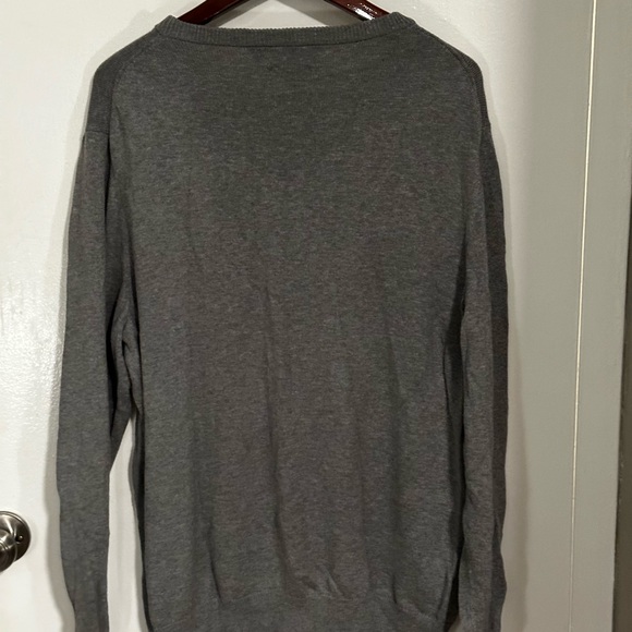 Vineyard Vines Cashmere Sweater, Large - Picture 2 of 3